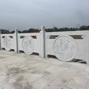 常州芝麻白河道栏杆 石材栏杆