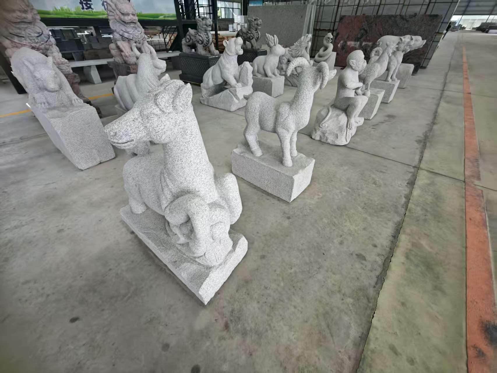 常州芝麻白雕刻 十二生肖 异形雕刻